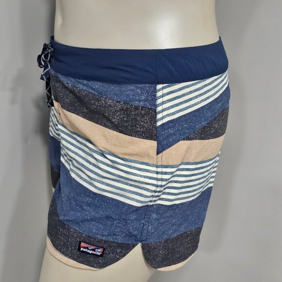 Patagonia Wavefarer 5” Board Shorts - Picture 2 of 12